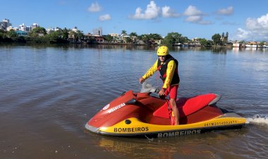 Bombeiros continuam em busca de jovem desaparecido em Passo de Torres