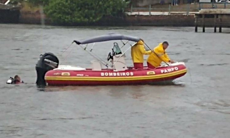 BOMBEIROS CONTINUAM EM BUSCA DE PESSOA DESAPARECIDA NO RIO MAMPITUBA