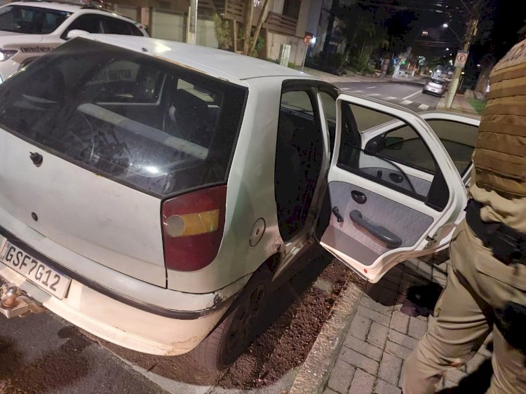 POLÍCIA MILITAR PRENDE QUADRILHA NO CENTRO DE CRICIÚMA