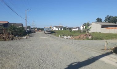 Bairro Quarta Linha tem 14 ruas pavimentadas pela Prefeitura de Criciúma