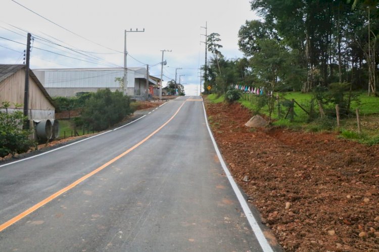 Pavimentação asfáltica da rua José Fenalli entre Criciúma e Nova Veneza é inaugurada