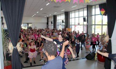 5ª edição do Arraiá Ritmo e Saúde Afasc promove integração entre participantes do serviço