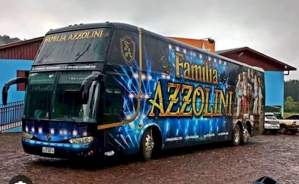 Banda que ia fazer apresentação em Nova Veneza sofre acidente de ônibus no Paraná