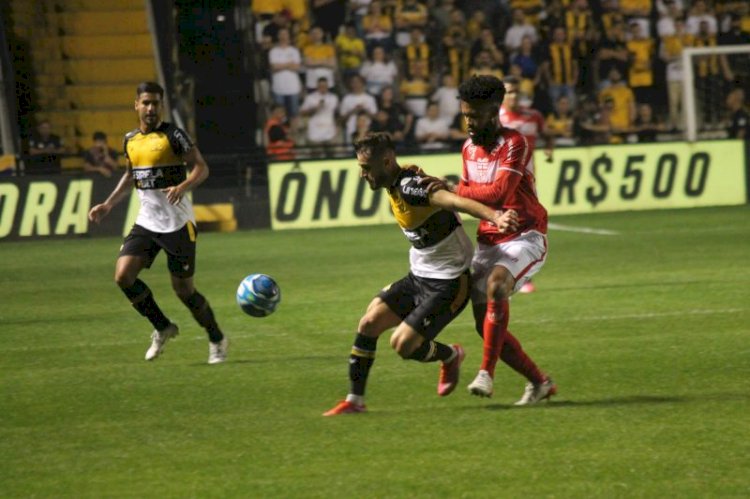 TIGRE VENCE E VOLTA PARA O G4