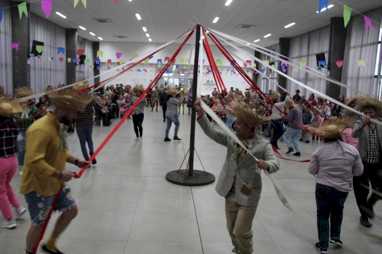 Festa julina anima idosos do Centro de Convivência da Terceira Idade