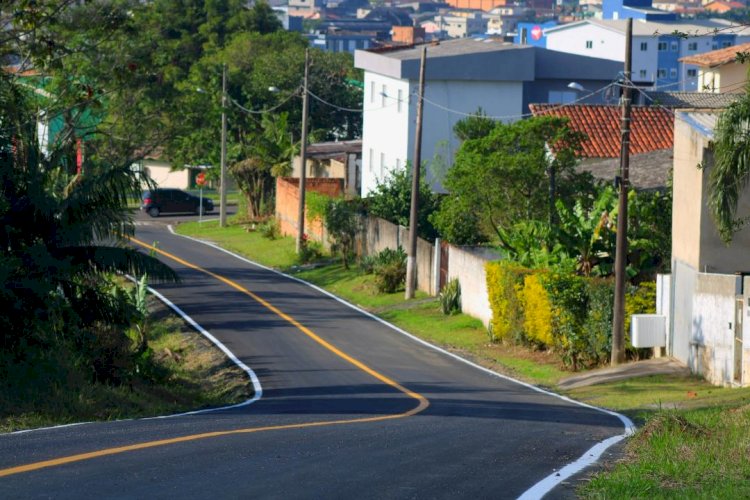 Prefeitura de Criciúma inaugura pavimentação de ruas do bairro Brasília