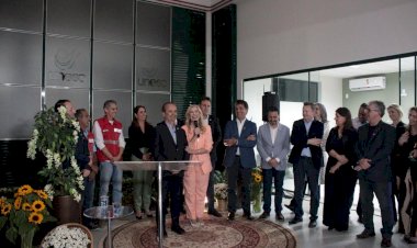 Governador  conhece estrutura das Clinicas Integradas e da Farmácia Solidária Unesc