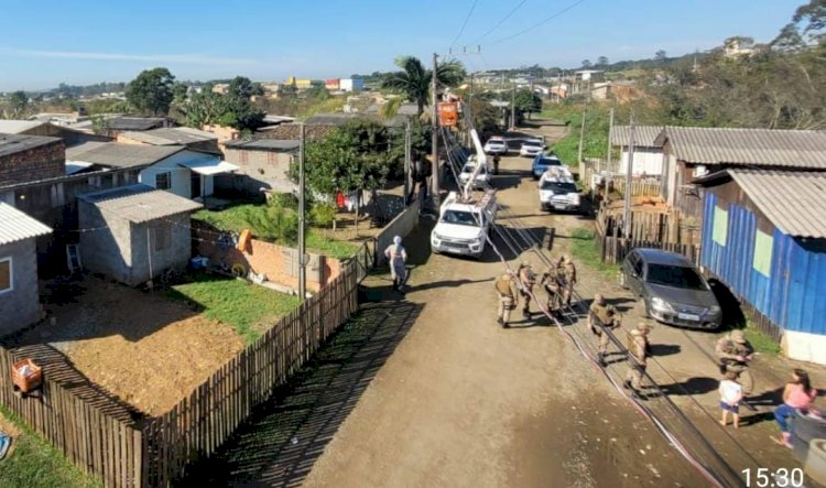 Após energia ser cortada lideranças de bairros se unem para ajudar bairro Santo André