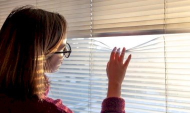 Homem que praticou “stalking” contra ex por 1 ano seguirá preso e terá de indenizá-la