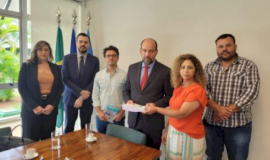 Sindicato protocola dossiê de Clésio Salvaro na OIT em Brasília