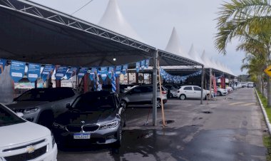 Feirão de Carros é aberto com mais de 100 modelos expostos em Sombrio