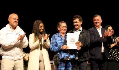 Governo de Criciúma entrega escrituras para famílias do bairro São Marcos