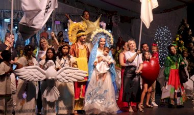 Noite de Luz Unesc: cerca de três mil pessoas celebram o Natal com emoção e reflexões