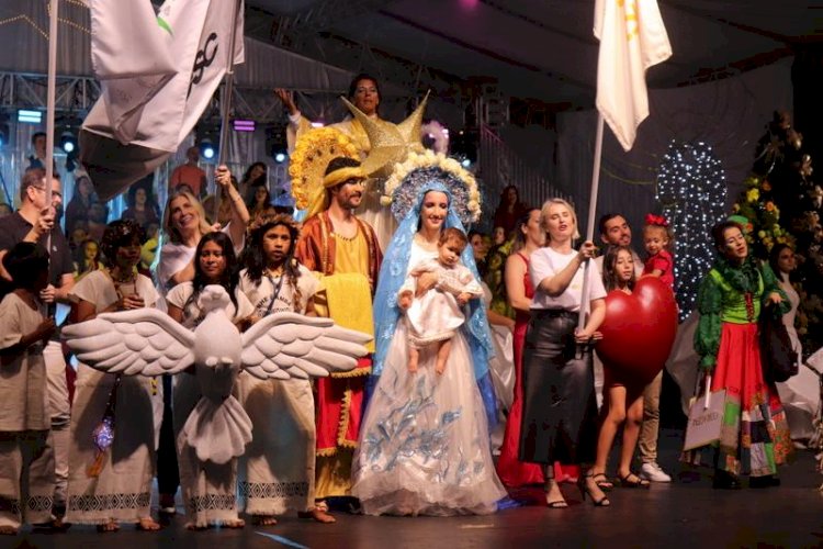 Noite de Luz Unesc: cerca de três mil pessoas celebram o Natal com emoção e reflexões