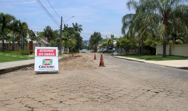 Acelera Criciúma: prefeitura inicia revitalização da rua Léo Lombardi bairro Pio Correia