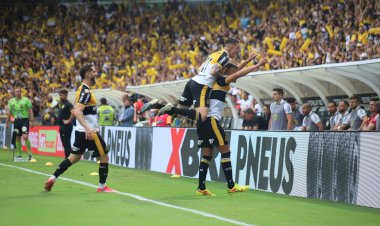 Criciúma conquista o bicampeão do Campeonato Catarinense