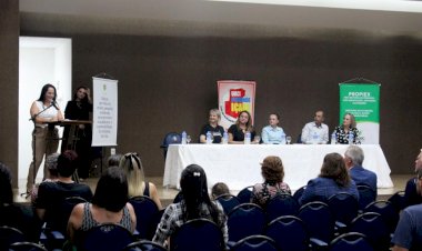 Escola de Lideranças Comunitárias da Unesc inicia turma em Içara