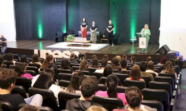 “Nenhum câncer poderá ser curado se não for por meio da pesquisa”, afirma palestrante especialista