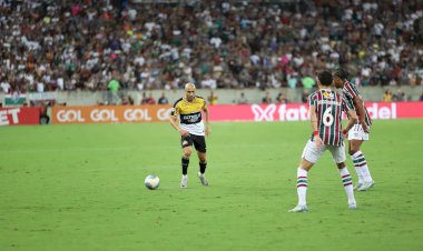 CRICIÚMA EMPATA E CONTINUA VIVO NA COMPETIÇÃO