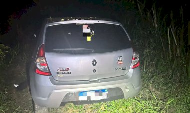 Veiculo furtado é encontrado e mata fechada em bairro de Criciúma