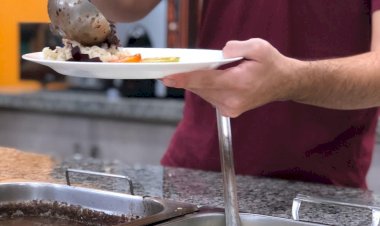 Unesc amplia benefícios: Restaurante Universitário Alecrim reduz valor das refeições para estudantes e colaboradores