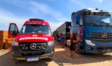 Homem cai de carreta e fica gravemente ferido