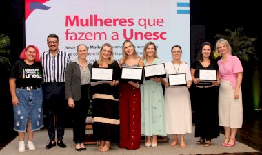 Vencedoras do Prêmio Mulheres na Ciência Unesc serão conhecidas na próxima semana