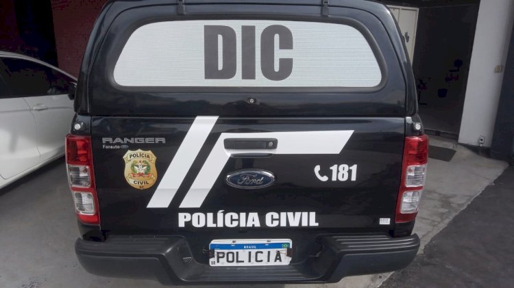 POLÍCIA INVESTIGA HOMICÍDIO DE HOMEM ENCONTRADO MORTO EM TERRENO BALDIO EM CRICIÚMA