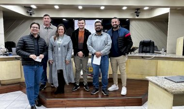 Câmara de Criciúma recebe audiência pública de prestação de contas da Secretaria de Saúde