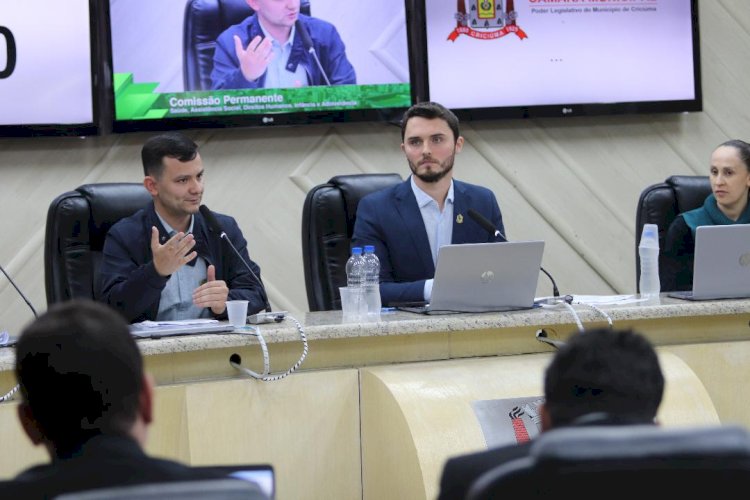 Câmara de Criciúma discute transporte de pacientes com secretário de Saúde