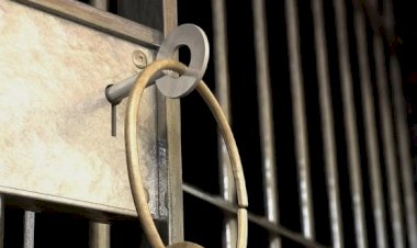 Homem é preso em Desfile após importunar sexualmente uma mulher e tentar agredir um delegado