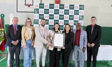 Sessão Especial no Bairro santa Barbara celebra centenário da Escola Coelho Neto
