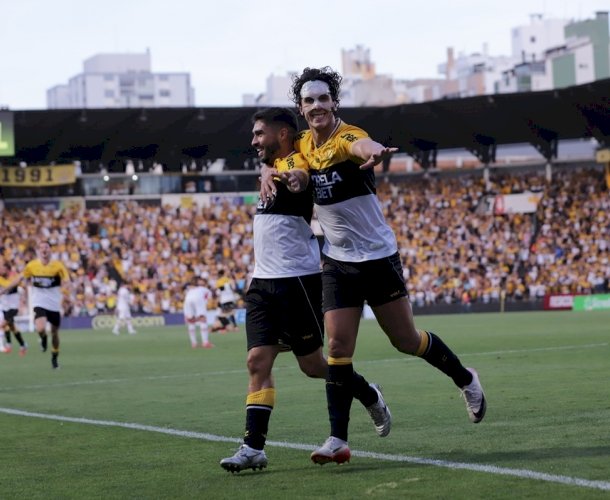 TIGRE VENCE O BOTAFOGO-SP E VOLTA AO G4