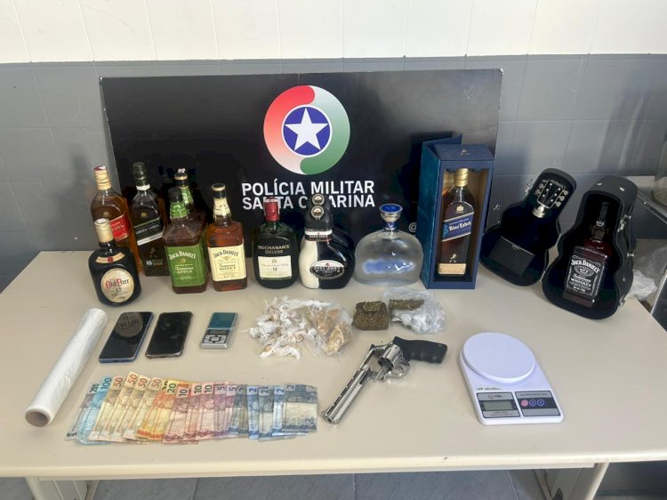 Polícia Militar prende homem por tráfico de drogas e apreende arma de fogo e entorpecentes