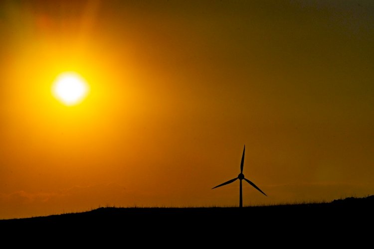 Calor acima dos 35°C e temporais marcam a semana em Santa Catarina