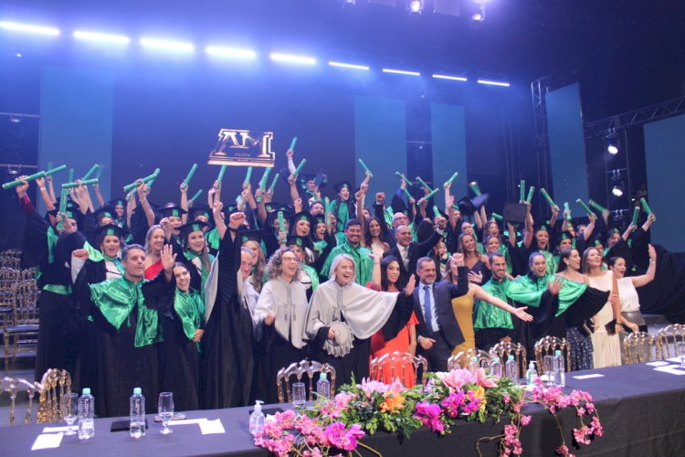 Entre técnica e humanidade, Unesc celebra novos profissionais da saúde