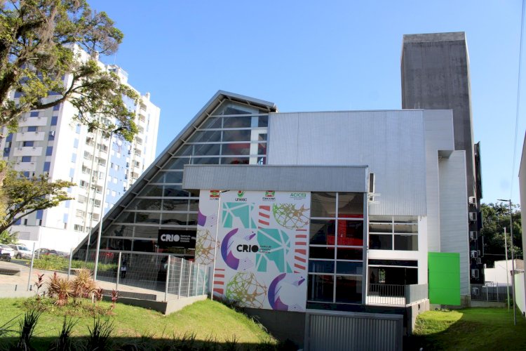 MIDIHUB impulsiona incubação e conexões no ecossistema de inovação do Sul catarinense