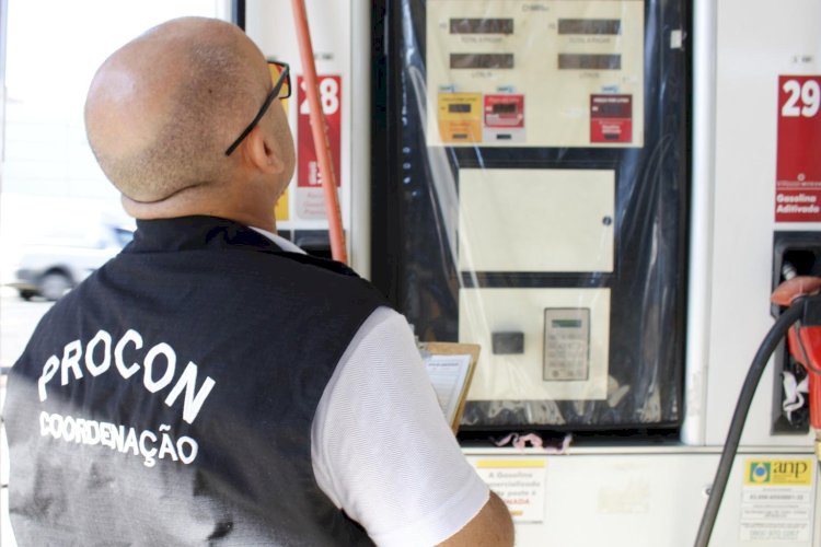 Procon de Criciúma autua postos de combustíveis por valor abusivo do óleo diesel