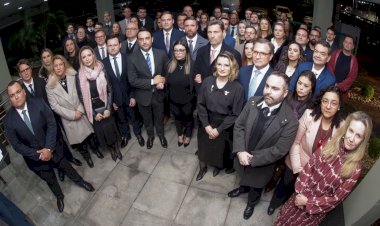 Ato de Desagravo Público mobiliza advogados de SC e do RS em favor de advogada agredida por policiais militares em 2024
