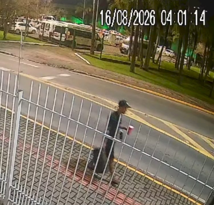 HOMEM QUE MATOU MULHER COM FIO DE CABO DE CELULAR É PRESO PELA POLÍCIA