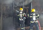 BOMBEIROS SÃO ACIONADOS PARA COMBATER INCÊNDIOEM ESTUFA DE FUMO