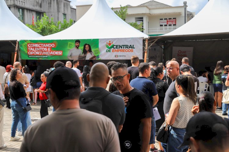 Balcão de Empregos reúne mais de 300 vagas nesta sexta-feira em Criciúma