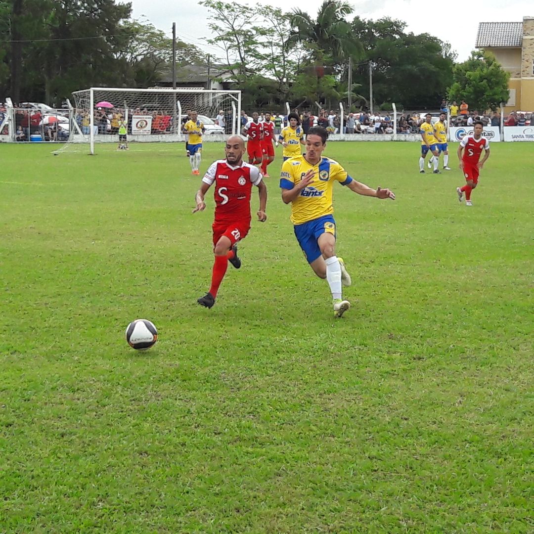 ARARANGUÁ CONQUISTA VAGA NA FINAL DA LARM