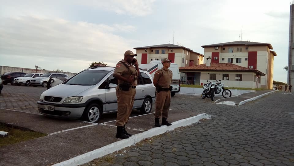 POLICIA MILITAR FAZ OPERAÇÃO NO CARMEL