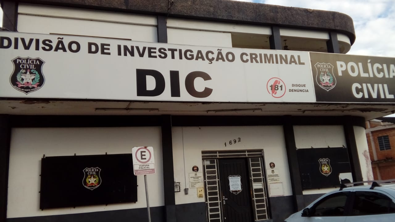 DIC  de Criciúma apreendem adolescente autor de homicídio de Policial e uma mulher