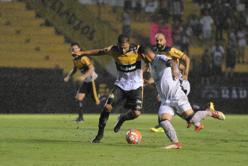 MESMO JOGANDO MELHOR, TIGRE É SURPREENDIDO EM CASA PELO FIGUEIRA