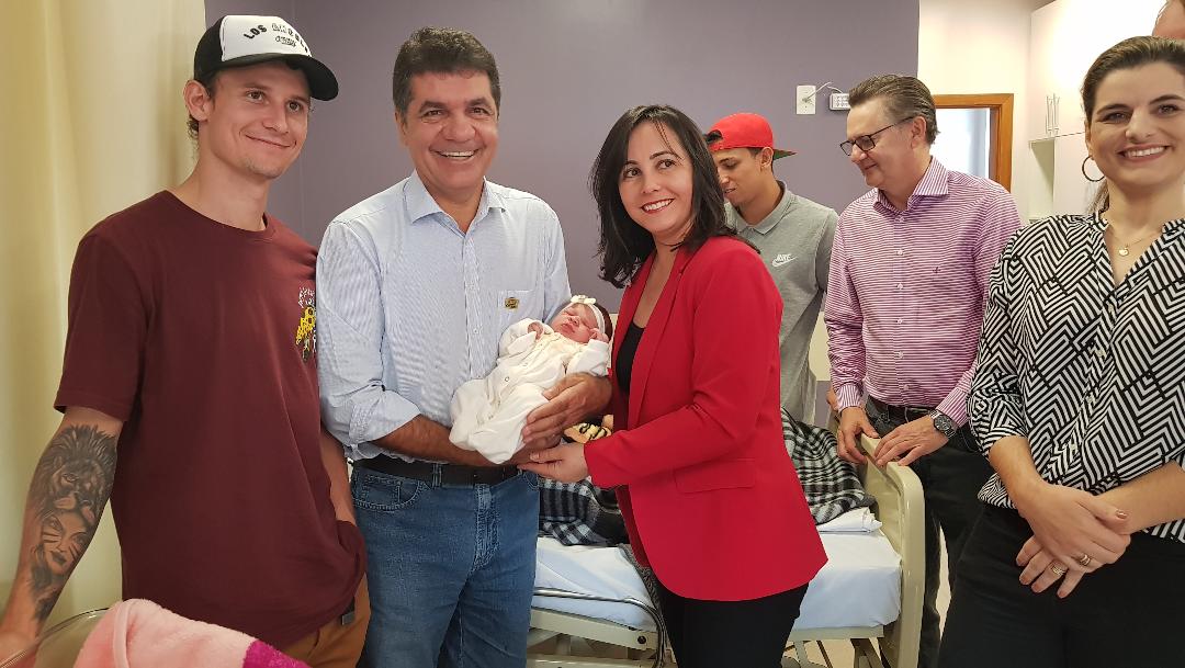 Nasce a milésima criança na maternidade do Hospital Materno Infantil Santa Catarina