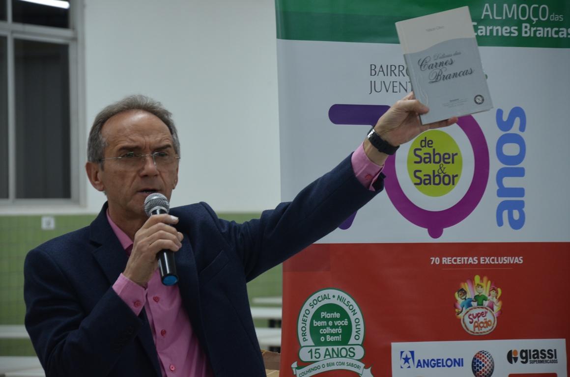 Nilson Olivo lança em outubro seu 15º livro