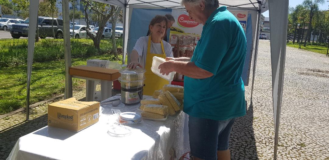 Feira da Agricultura Familiar de Criciúma movimenta R$ 10 mil a cada edição