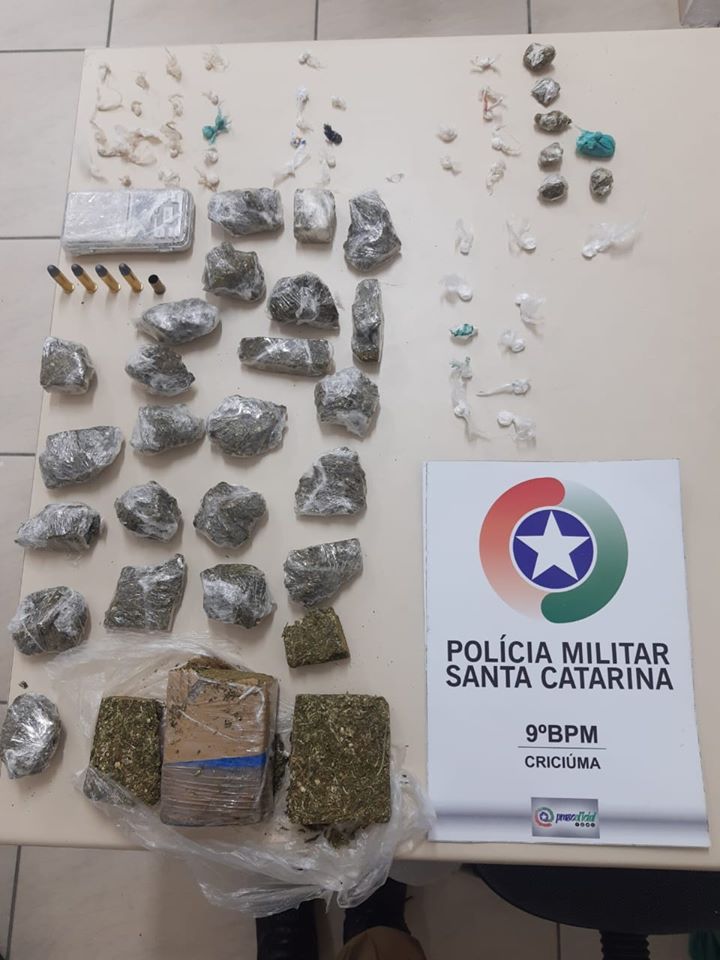 Policia Militar prende menores com mais de 1 kg de Maconha